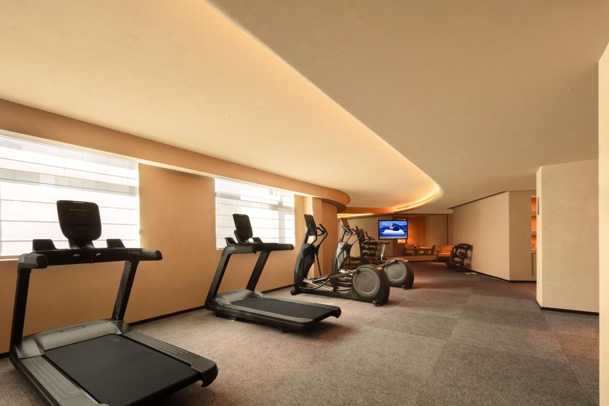 Atour Hongqiao Shuicheng Road 4*