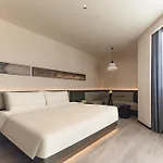 Atour Hotel Shanghai Hongqiao Shuicheng Road